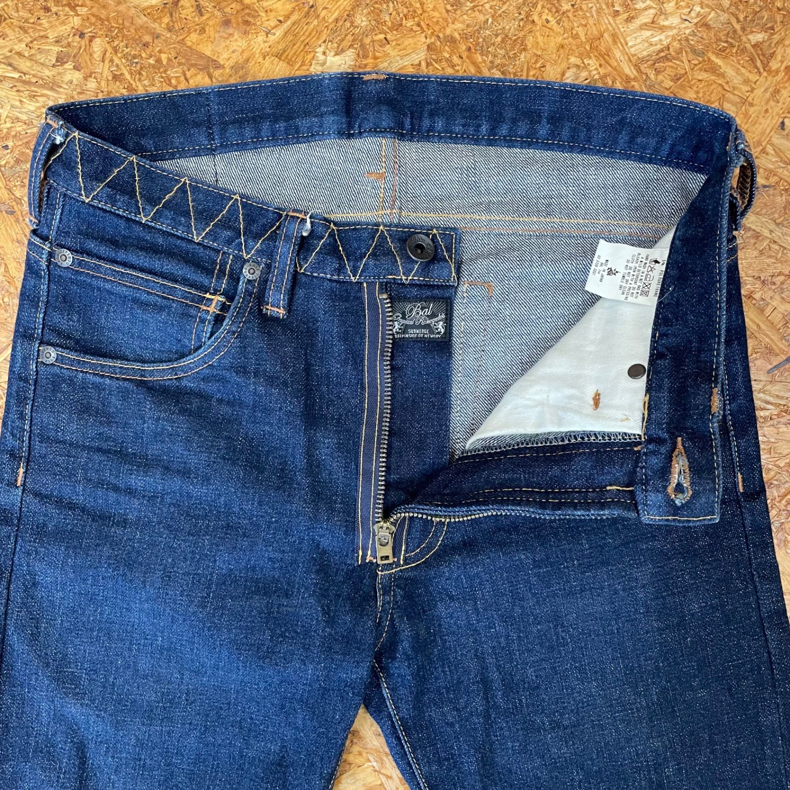 BAL バル denim jeans ジーンズ 美品 サイズ M 日本製 BAL バル CLASSIC FIVE デニムパンツ サイズS 赤ミミ