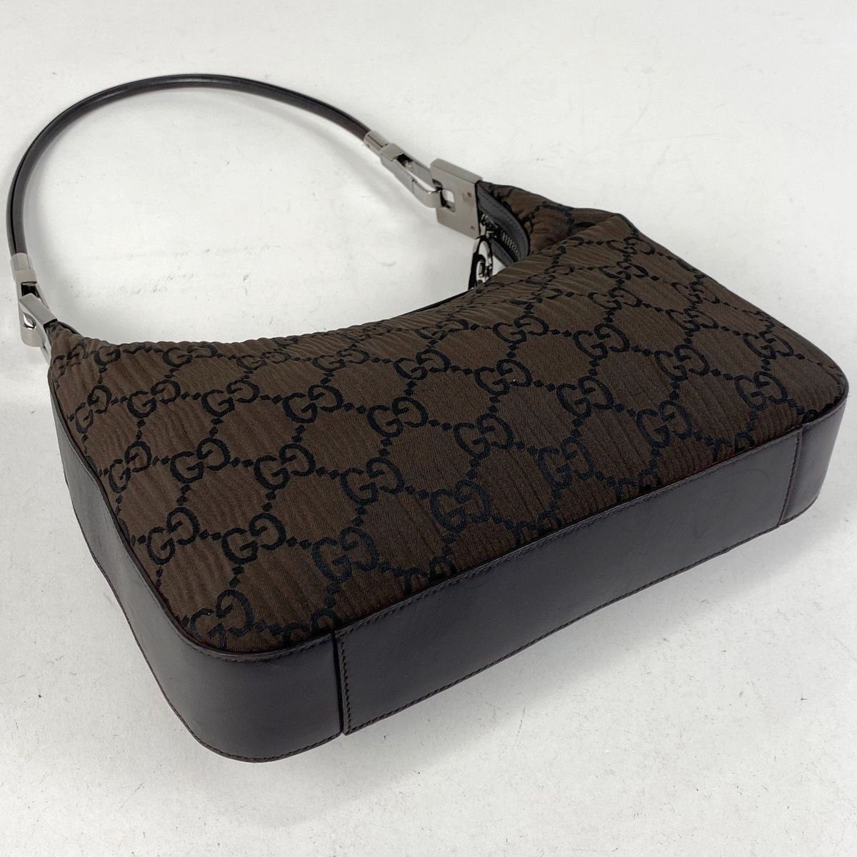 グッチ GUCCI GG柄 ショルダーバッグ ワンショルダー プリーツ 