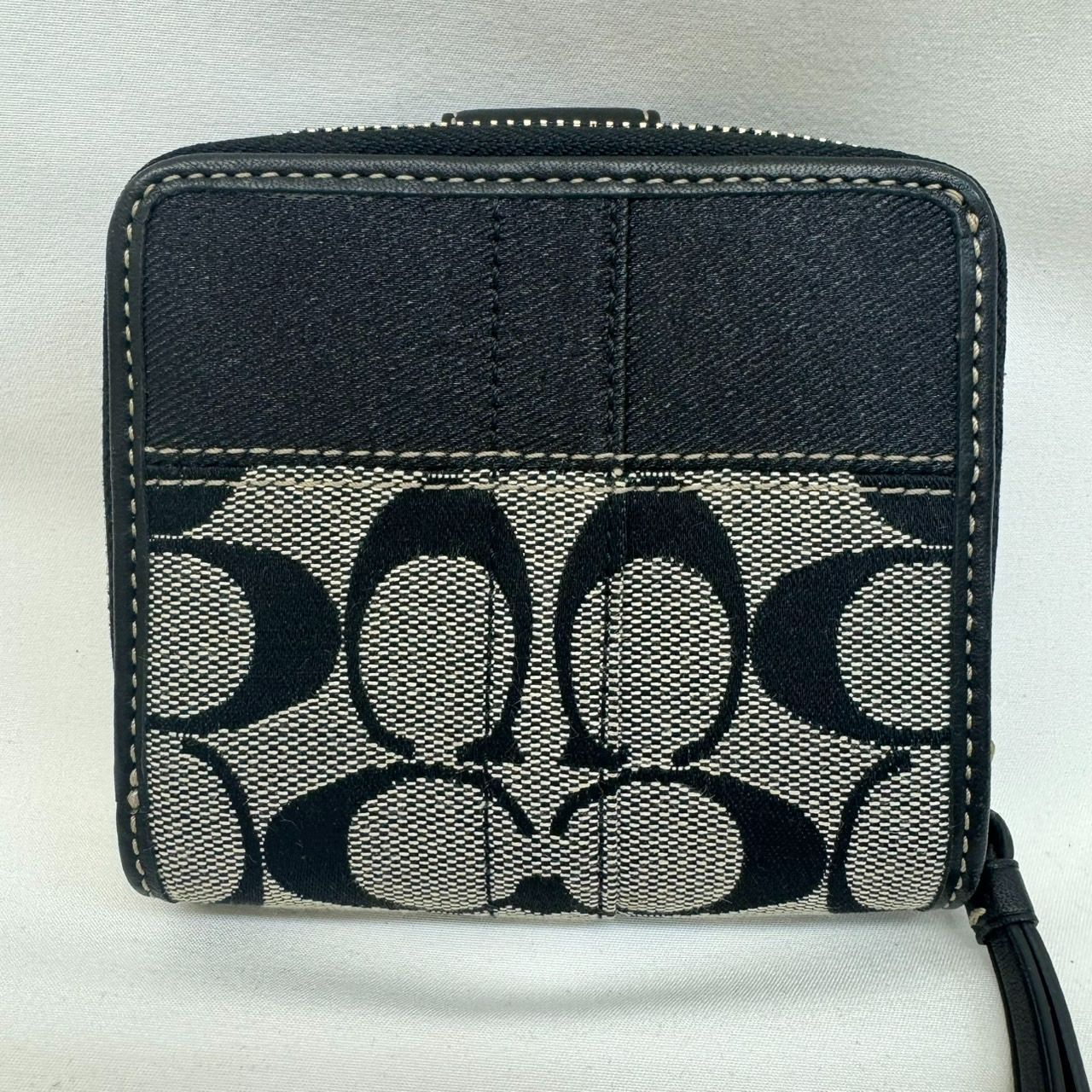 K【中古】COACH コーチ 財布 折りたたみ財布 二つ折り財布 K【中古】COACH コーチ 財布 折りたたみ財布 二つ折り財布