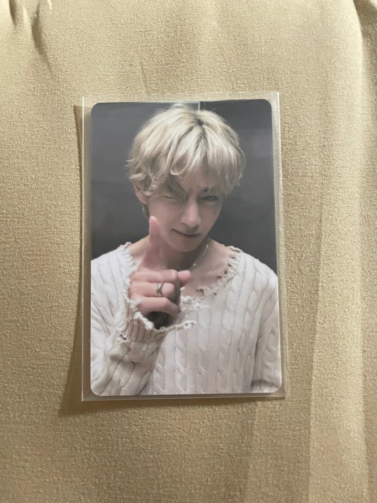 BTS V Layover Weverse