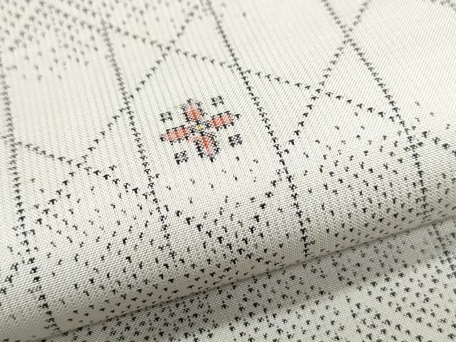 平和屋本店□極上 本場大島紬 白大島 9マルキ 総絣 草花間道