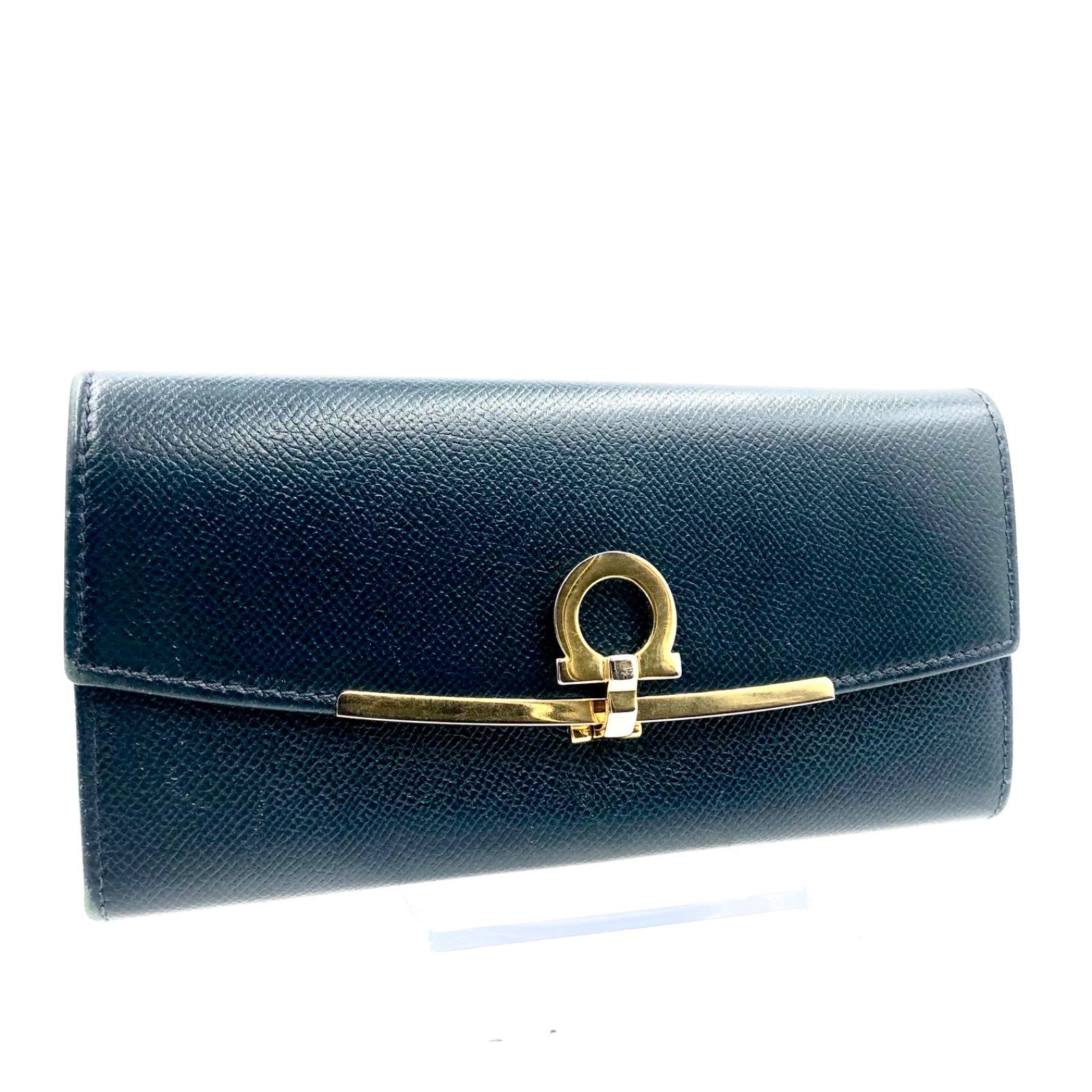 極美品❣️Salvatore Ferragamoフェラガモダブルガンチーニ長財布 