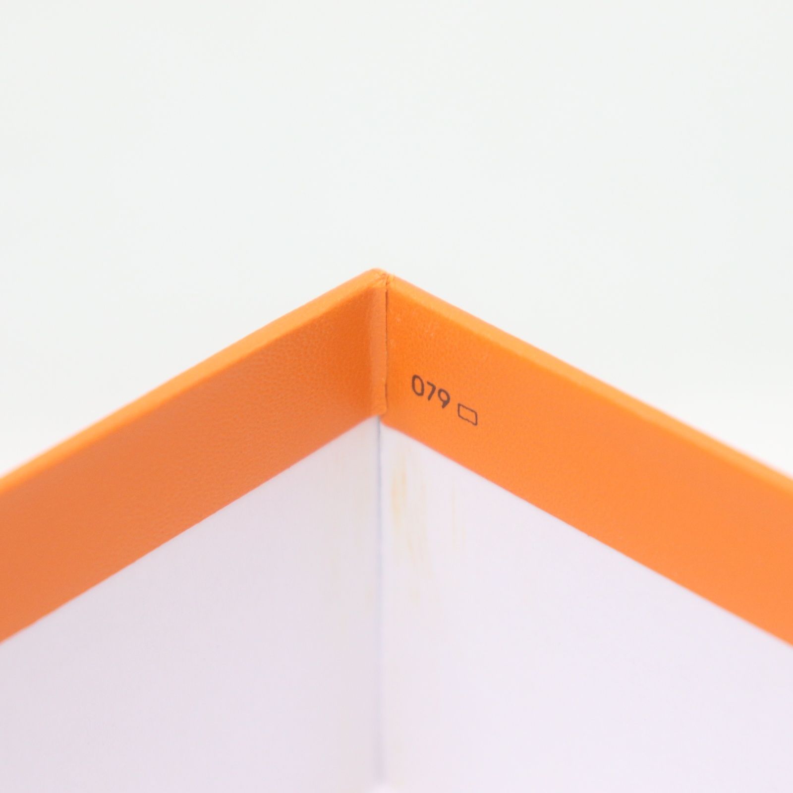 やや擦れ HERMES エルメス 空箱 保存袋 レインカバー付き Y-1221