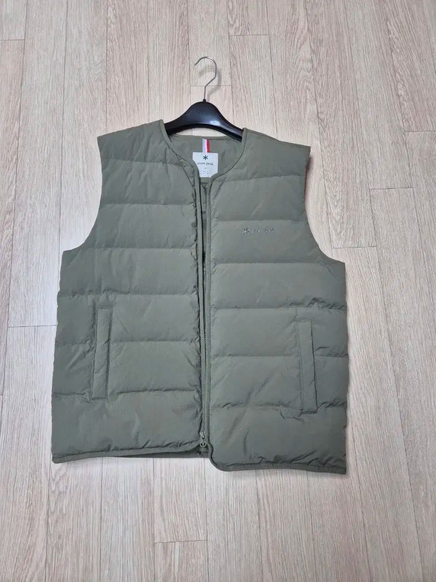 Snow Peak(スノーピーク) ダウンベスト 100 サイズ 出品