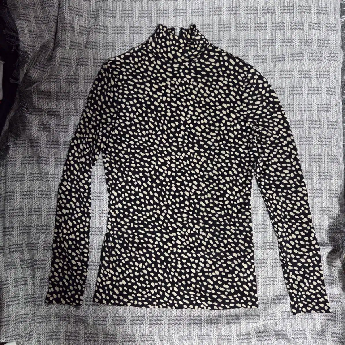 Tory Burch トリーバーチ 黒 ドット 長袖 タートルネックティー
