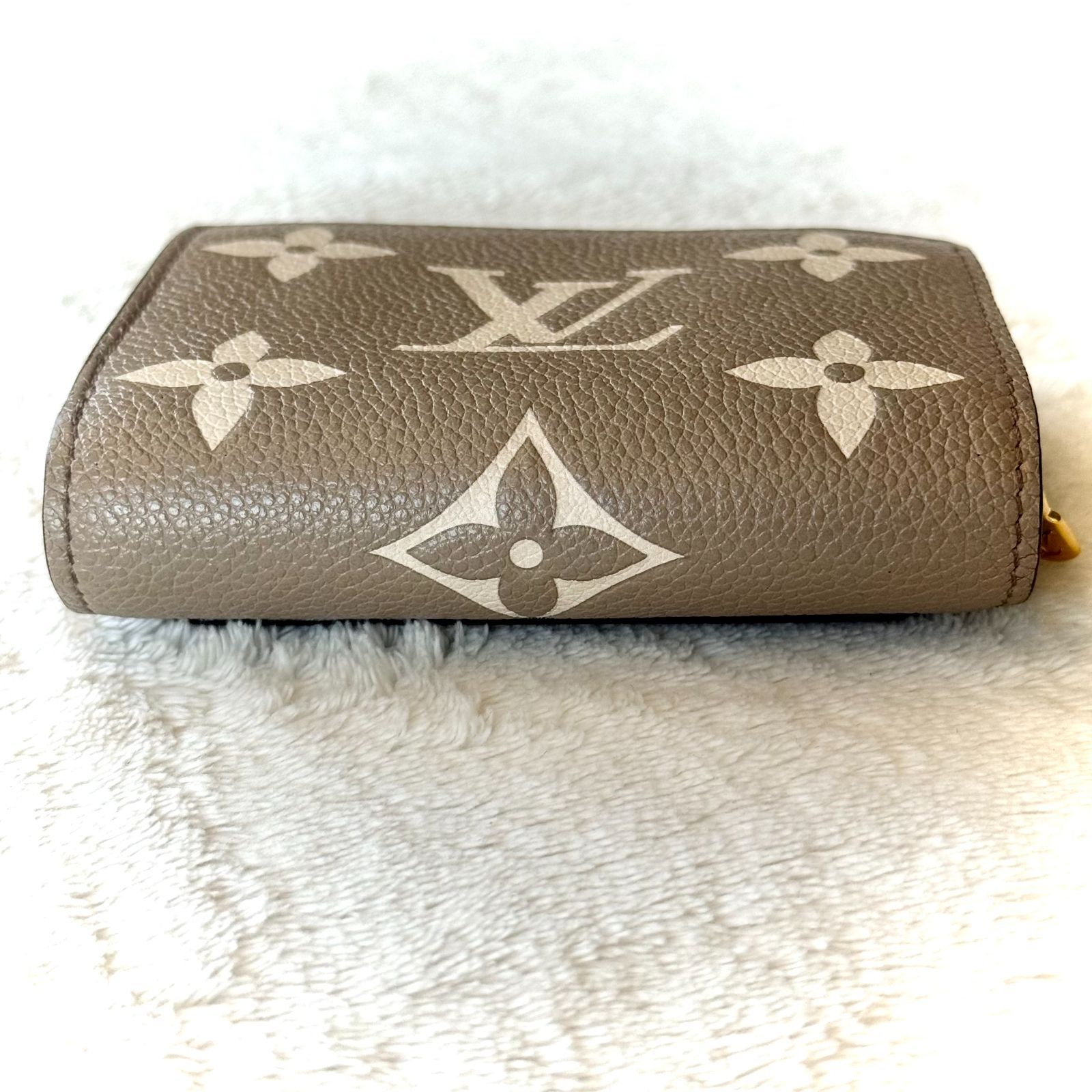 美品】LOUIS VUITTON ルイヴィトン M82370 財布 二つ折り