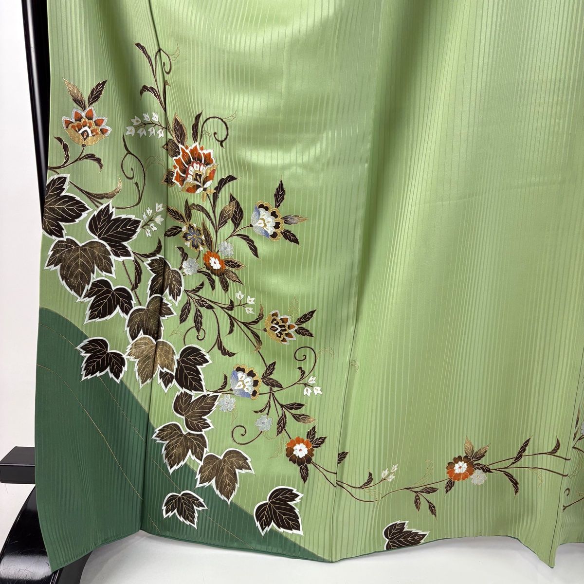 付下げ 身丈167.5cm 裄丈69cm L 袷 袋帯セット 枝花 金銀彩 ラメ 薄緑 正絹 秀品
