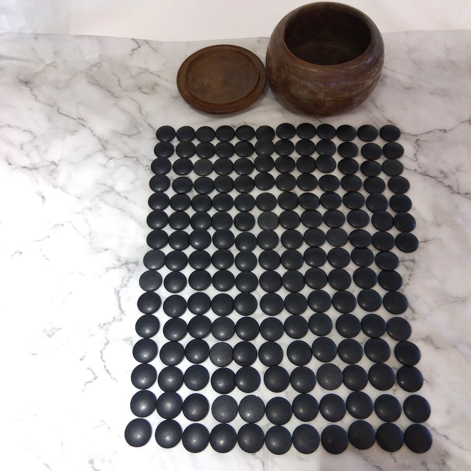 ビンテージ碁石（蛤・那智黒） 木製碁笥付 A476 - メルカリ