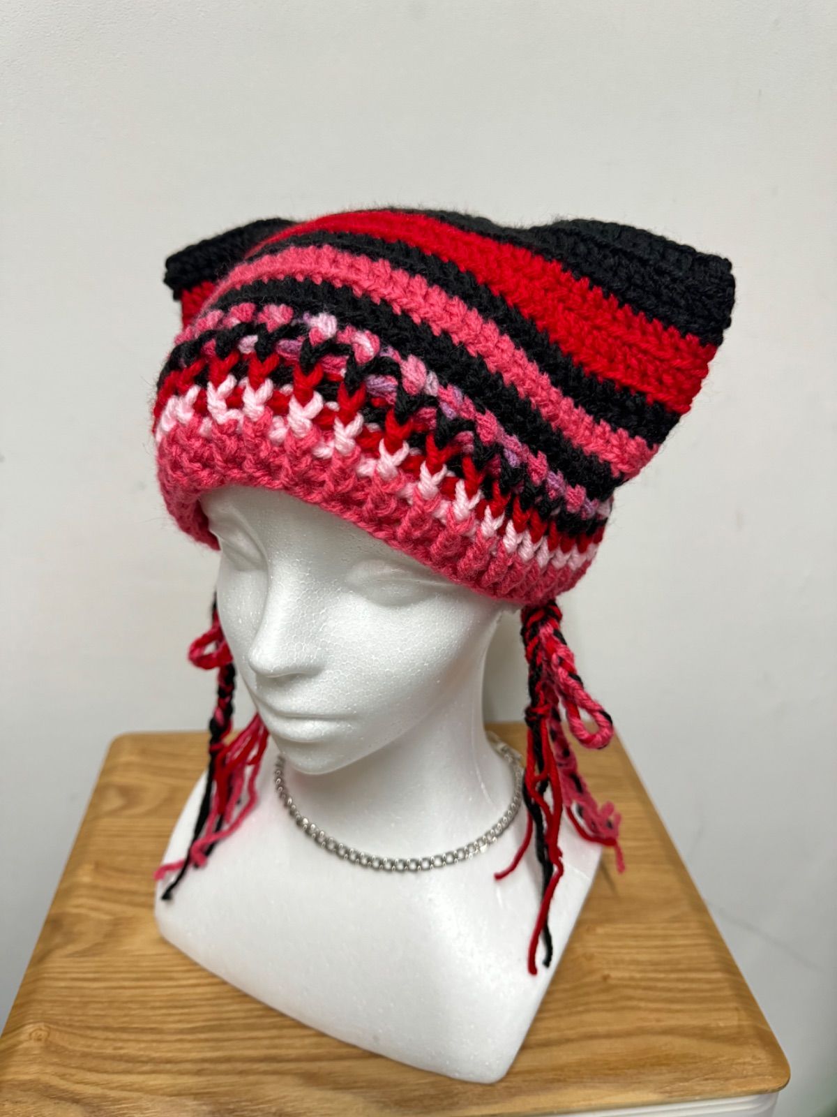 TXT】ヨンジュンソロ曲『GGUM』をイメージ猫耳ニット帽🐱 - メルカリ