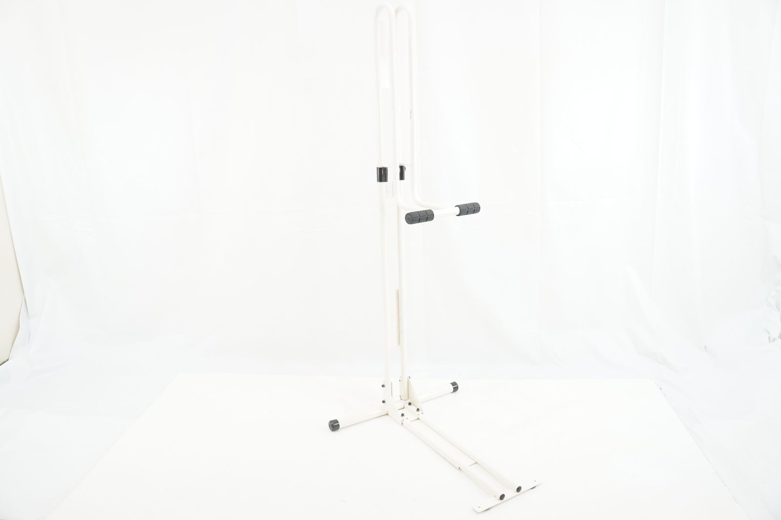 CYCLELOCKER サイクルロッカー CS-600 ディスプレイスタンド | バイチャリ浦和ベース