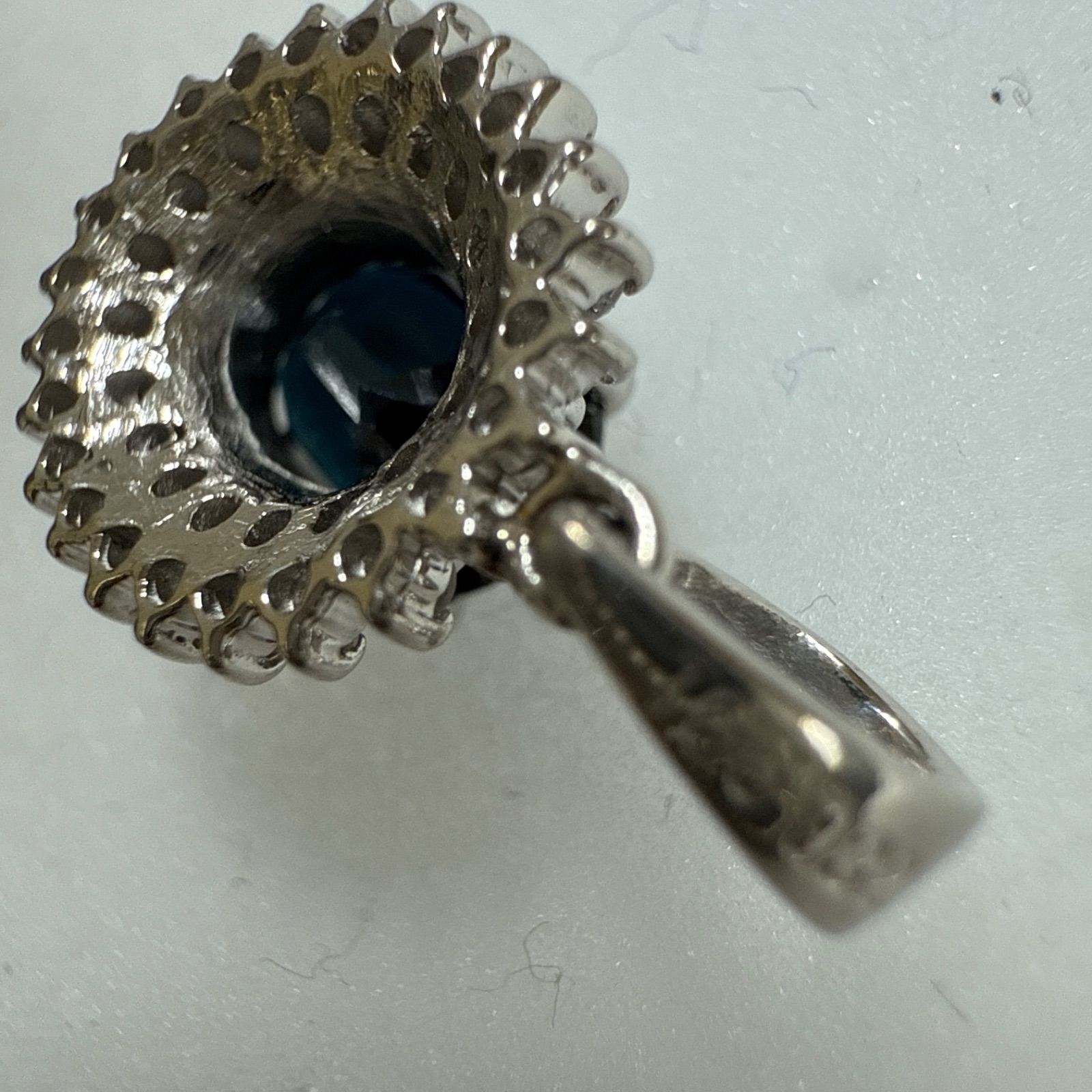 PT900天然ブルーサファイア1.66ct