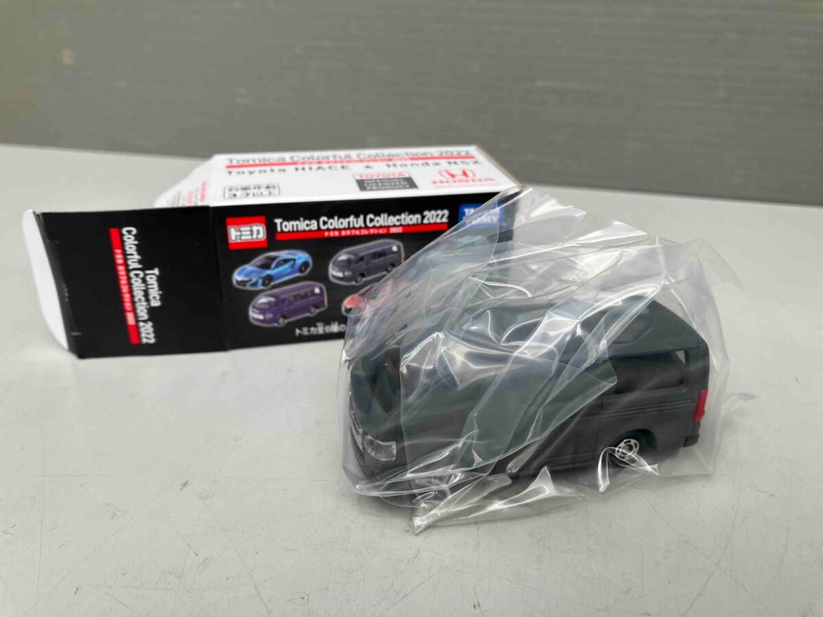トミカ カラフルコレクション2022 トヨタ ハイエース (グレー