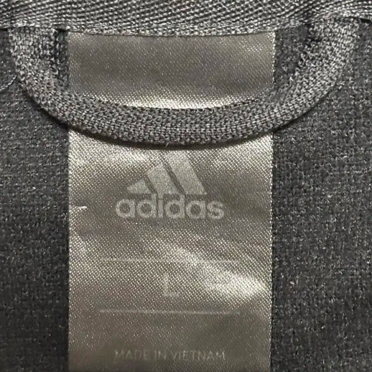 トラックジャージ