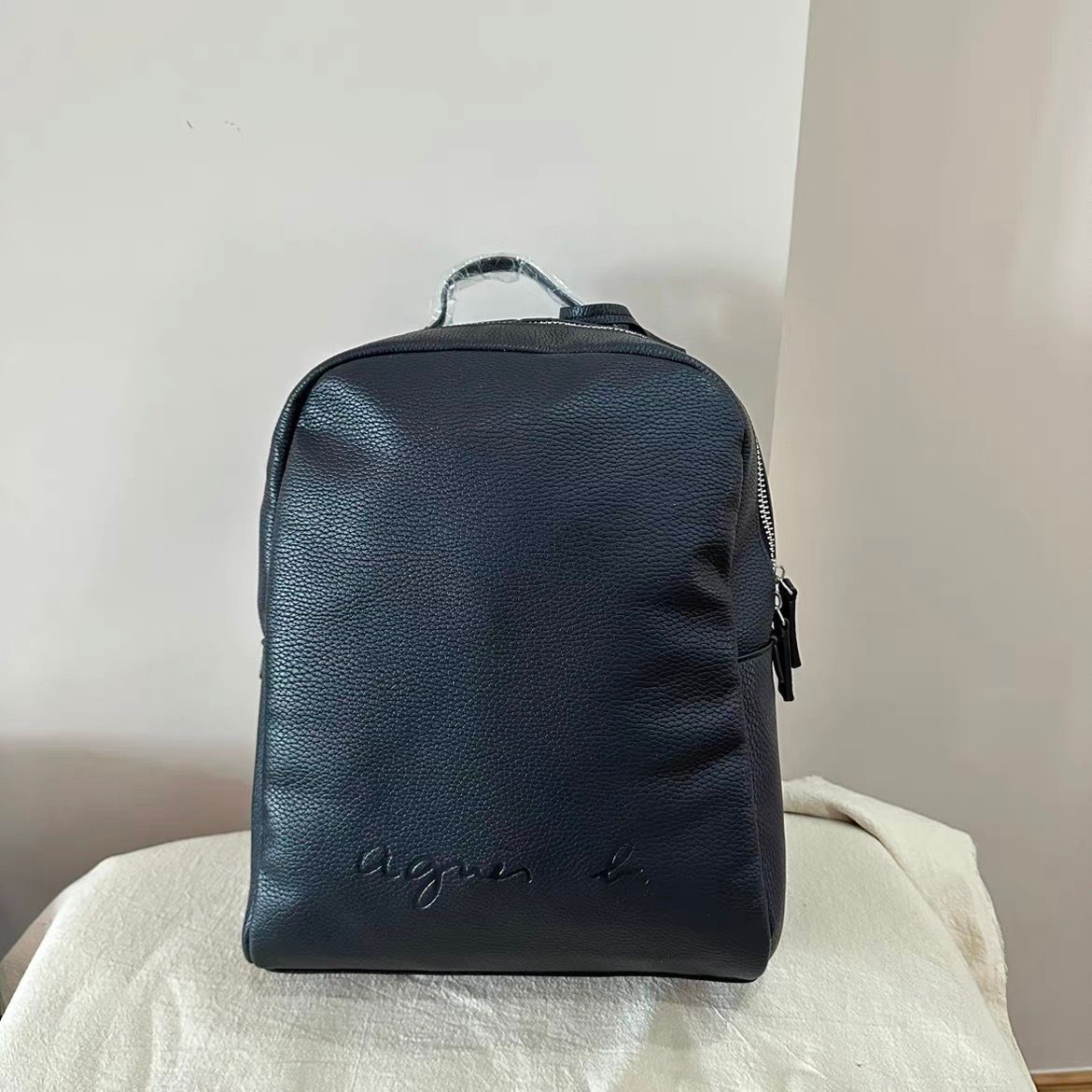 新品・未使用 アニエスベー ロゴリュック リュックサック 皮革 - メルカリ