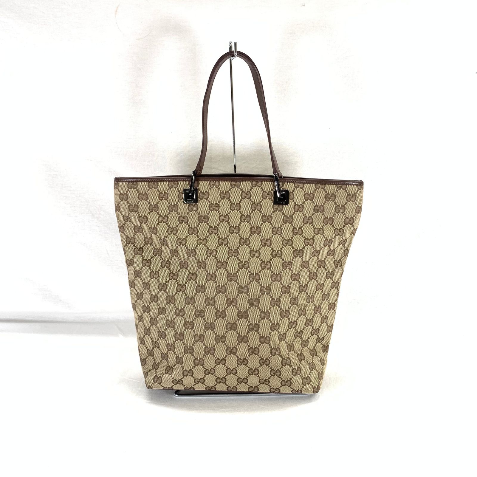 GUCCI トートバッグ 肩掛け GGキャンバス ロゴ金具 002 1098 GUCCI トートバッグ 肩掛け GGキャンバス ロゴ金具 002 1098