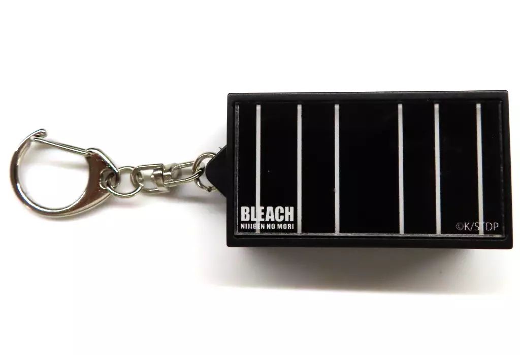 BLEACH】ブリーチ フィギュアキーホルダー 黒崎一護 2種セット