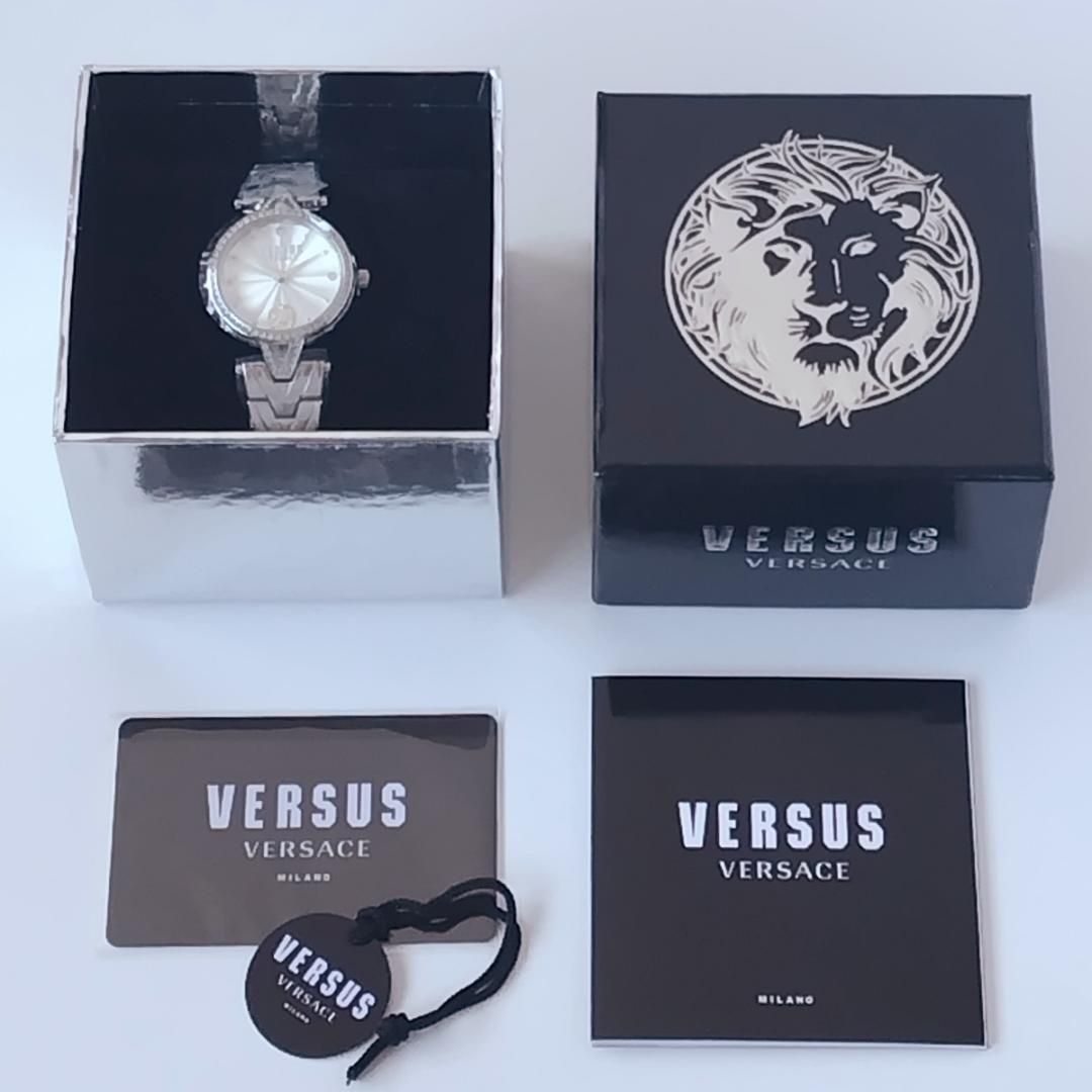 ちーちゃん出品いろいろ_時計ヴェルサス・ヴェルサーチ新品シルバーかわいいレディース腕時計34mmキラキラ箱付