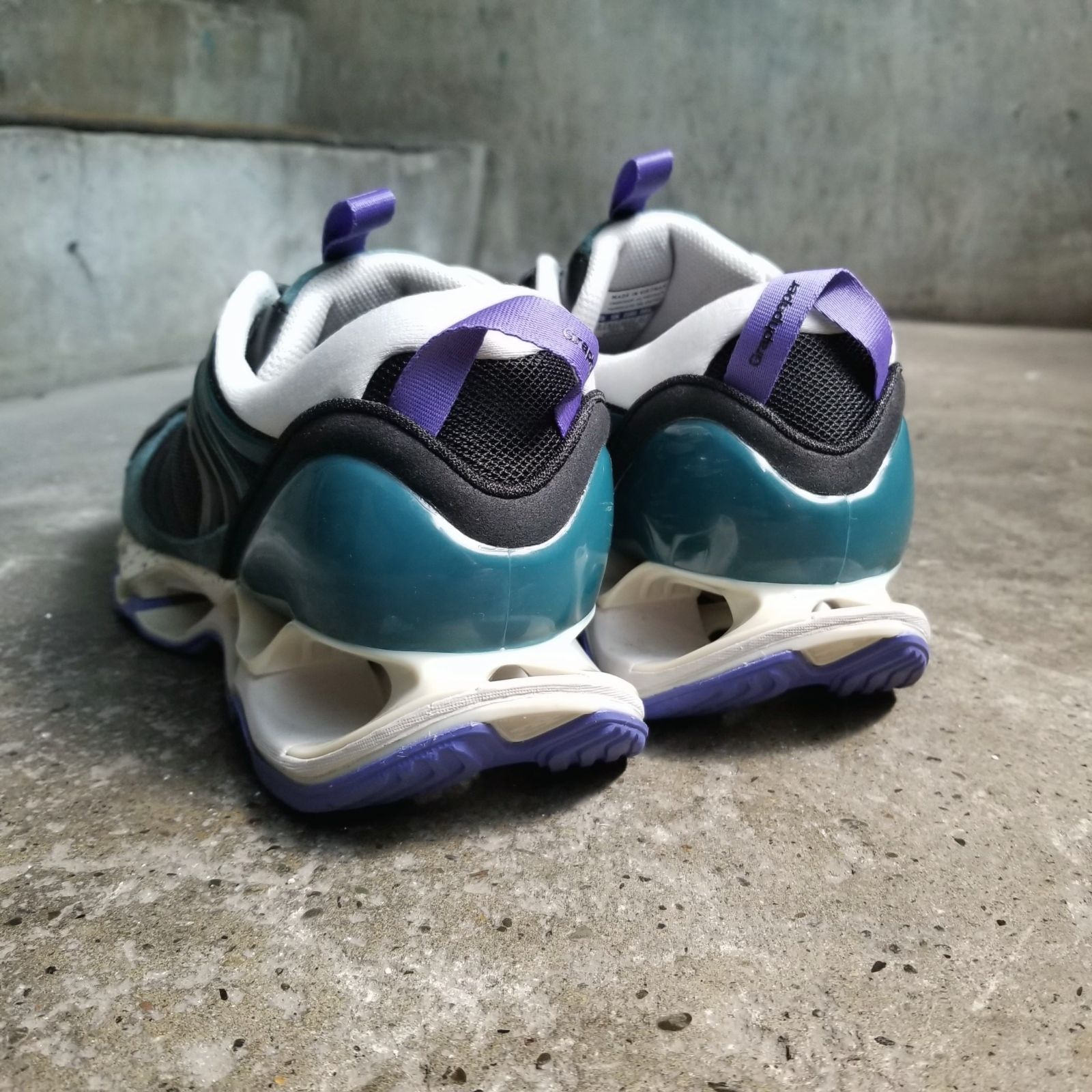 Graphpaper 23aw × MIZUNO WAVE PROPHECY β2 Mountain View