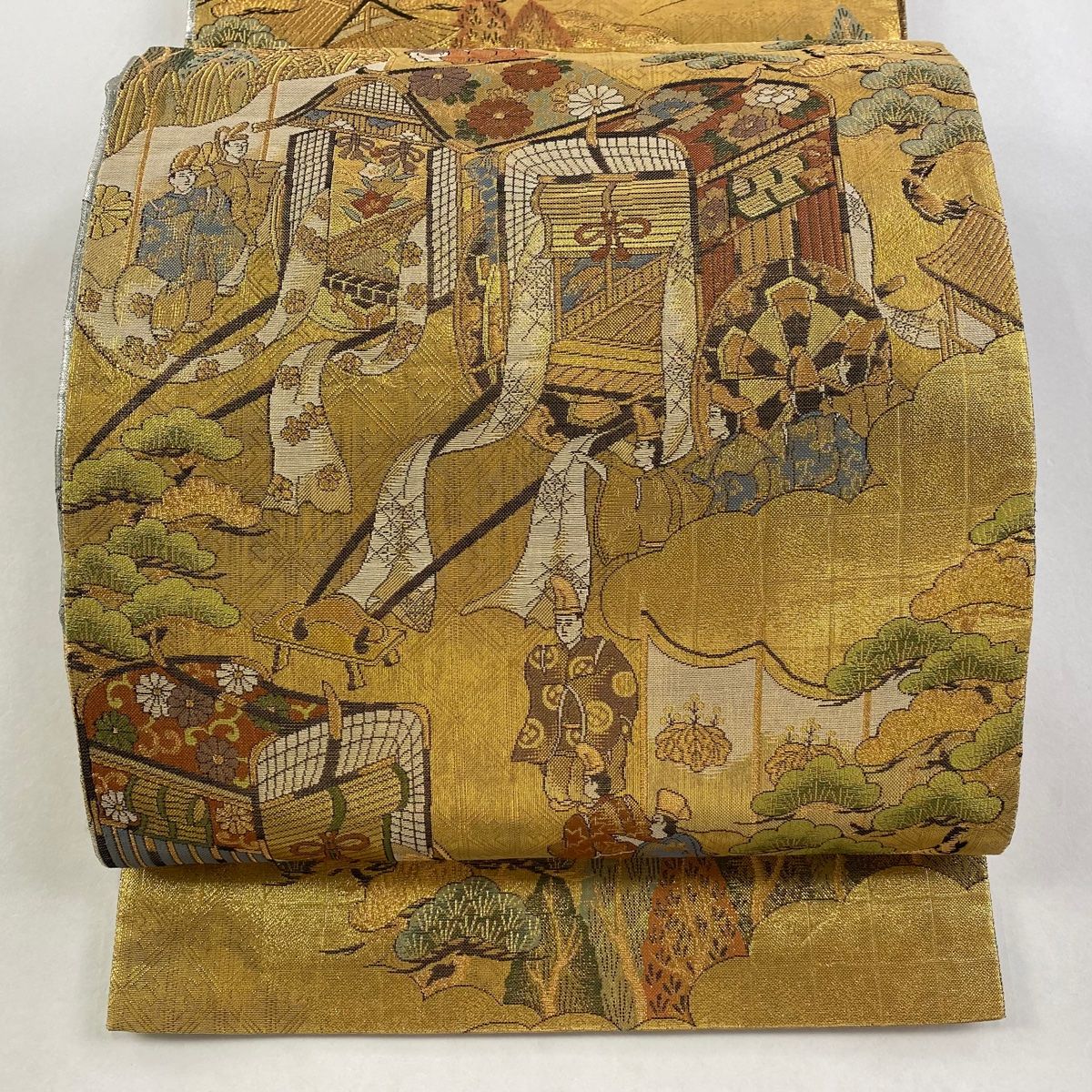 袋帯 秀品 御所風景 雲文 箔 金色 お太鼓柄 正絹