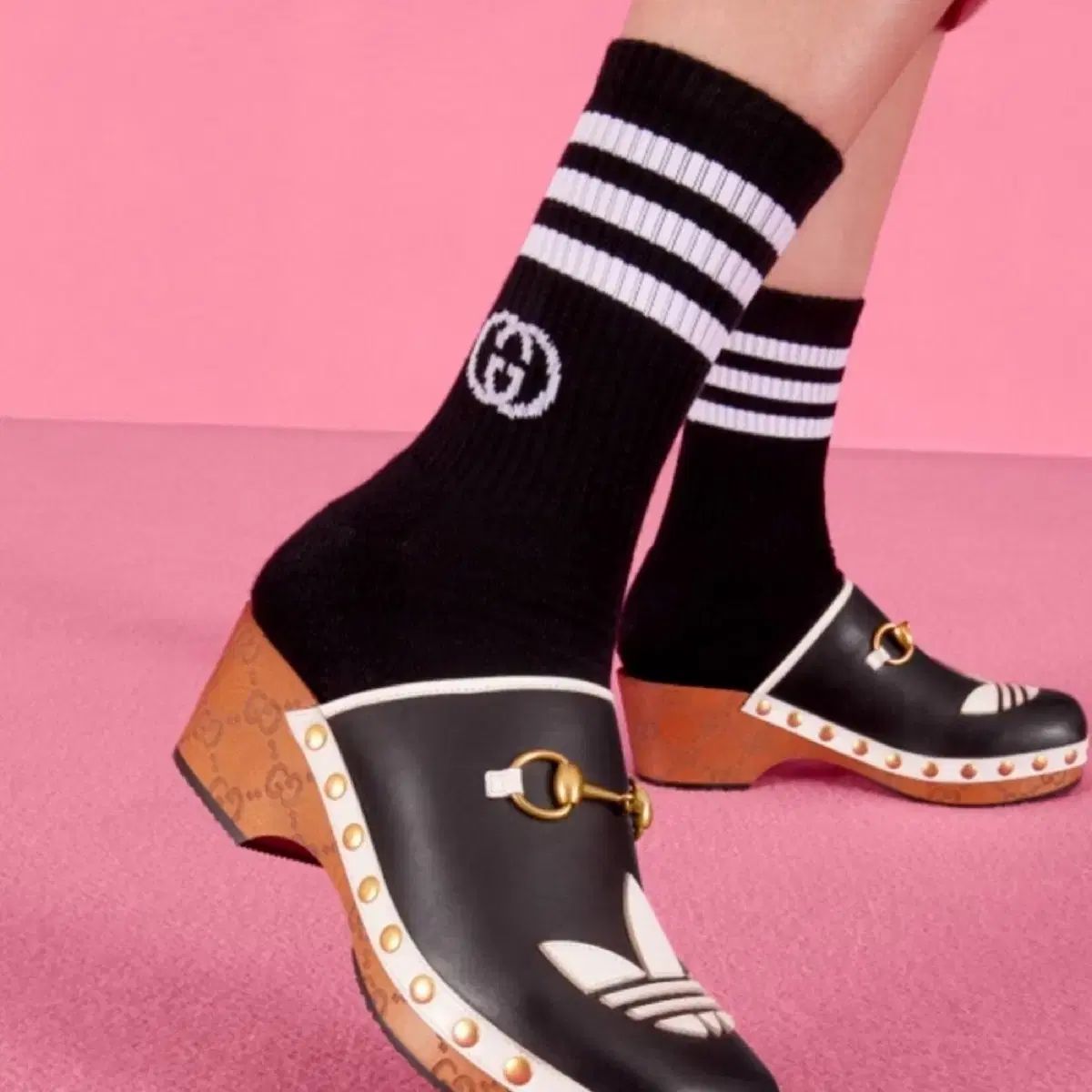 新品未使用 GUCCI×アディダス ハイソックス 靴下 Mサイズ 新品 GUCCI(グッチ) Adidas(アディダス) ソックス 靴下 ブラック