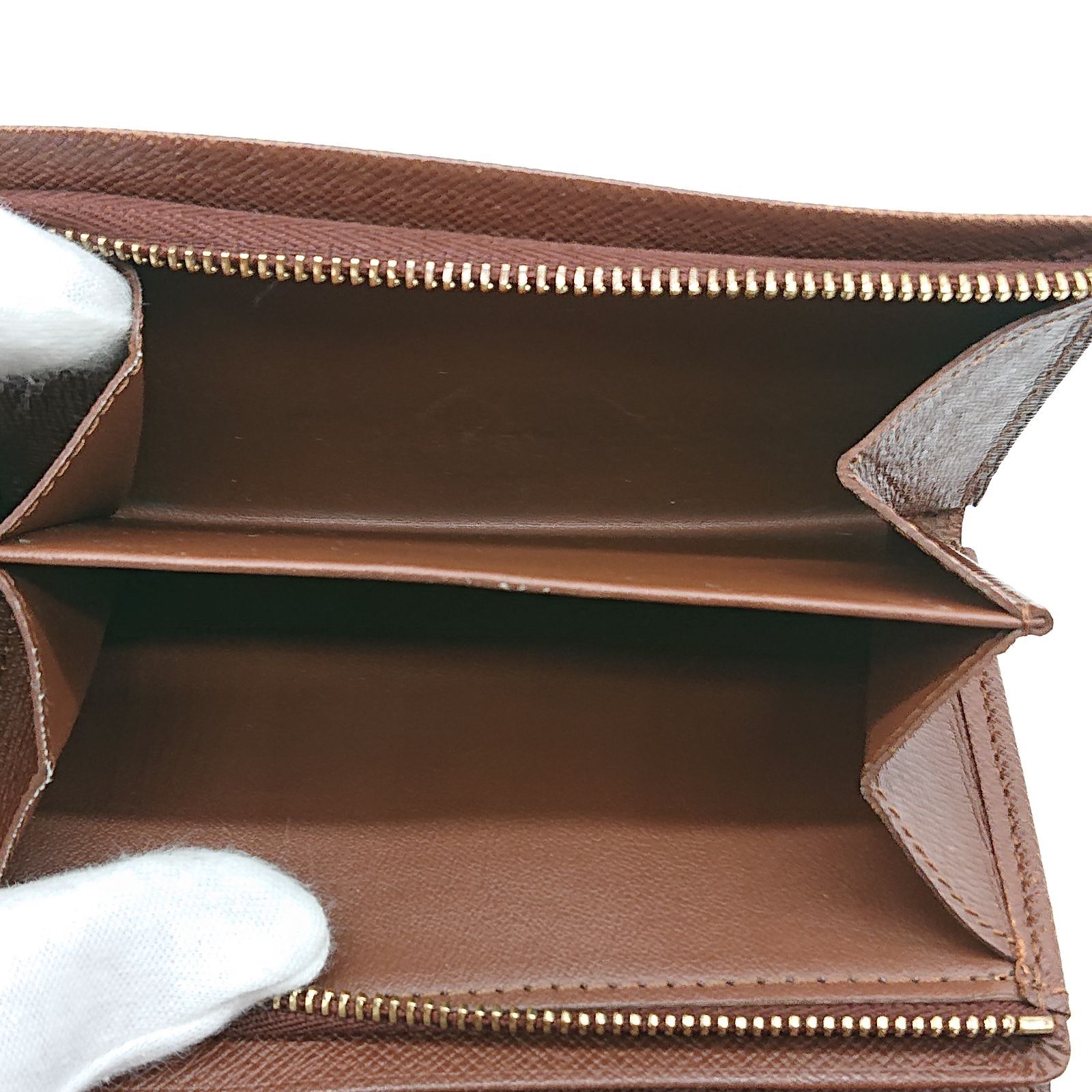 ルイヴィトン 折り財布 ミドルサイズ モノグラム ポルトモネ ビエ