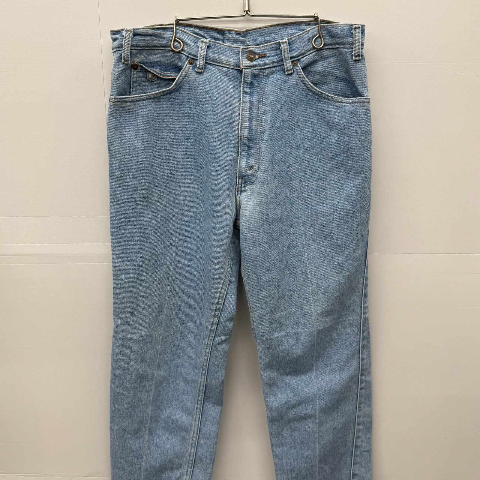 中古 90s リーバイス シルバーメダル テーパード ストレートデニム 