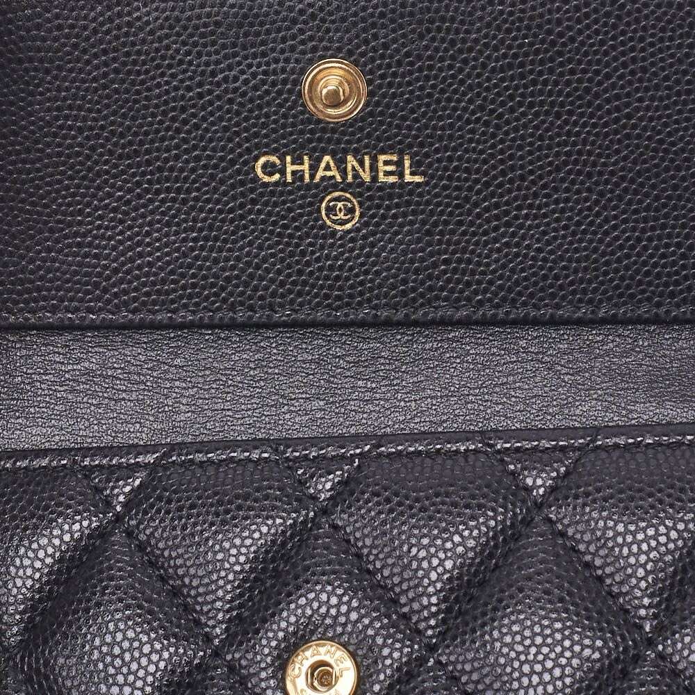 CHANEL ボーイシャネル 3つ折り財布 ブラック マトラッセ ゴールド金具