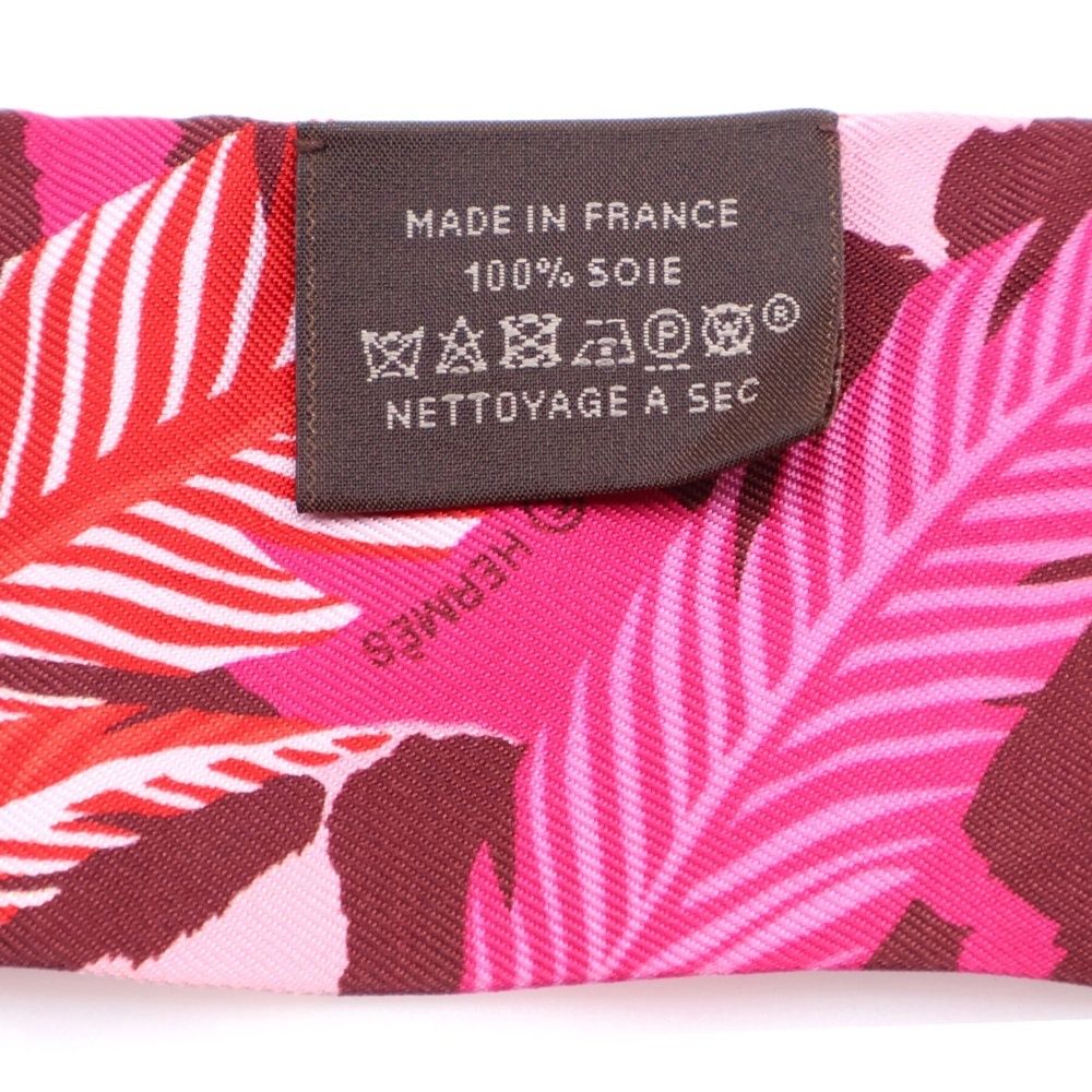 HERMES エルメス ツイリー ジャガーケツァール スカーフ ピンク シルク