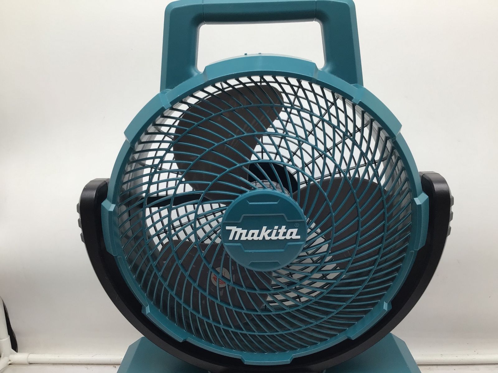 品 Makita|マキタ 18v|14.4v充電式ファン本体のみ白 CF203DZW ITGWF77H9TLW エコツール笠寺店 M02