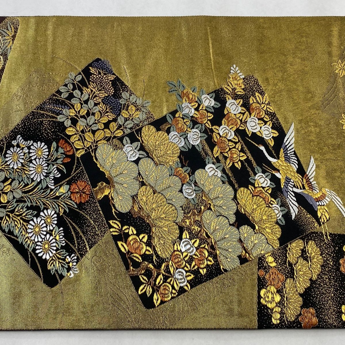 袋帯 秀品 四季競彩 鶴 松竹梅 箔 金糸 金色 六通 正絹 【中古 