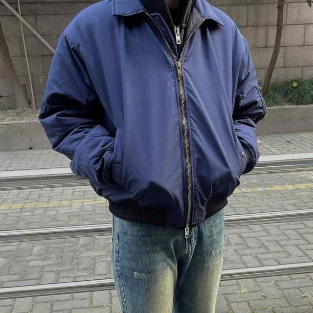 秋冬 コーデ メンズ  服 シンプル ファッション オシャレ 大人 かっこいい 大きいサイズ ストリート 紳士服 アメリカン レトロ MA1 ハイエンド コットン コート フライト ジャケット シルエッ