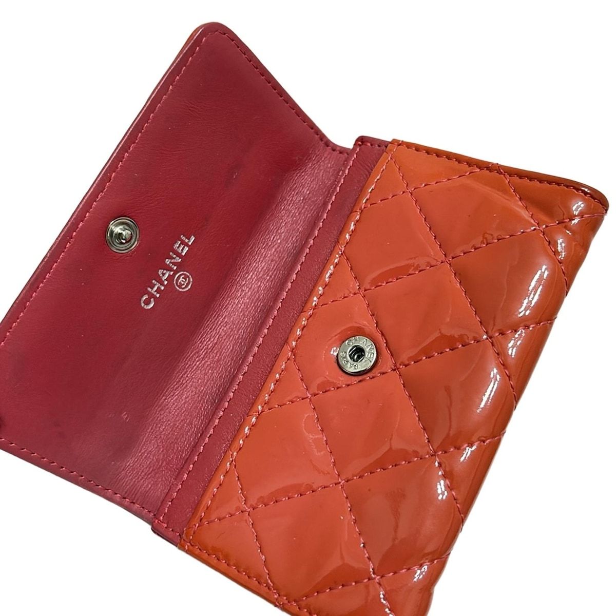 CHANEL レザー 名刺入れ レッド CHANEL(シャネル) 名刺入れ マトラッセ オレンジ レザー - メルカリ