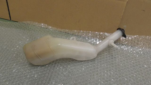 マグザム SG21J-012xxx の ラジエタータンク:#1640744044 - メルカリ