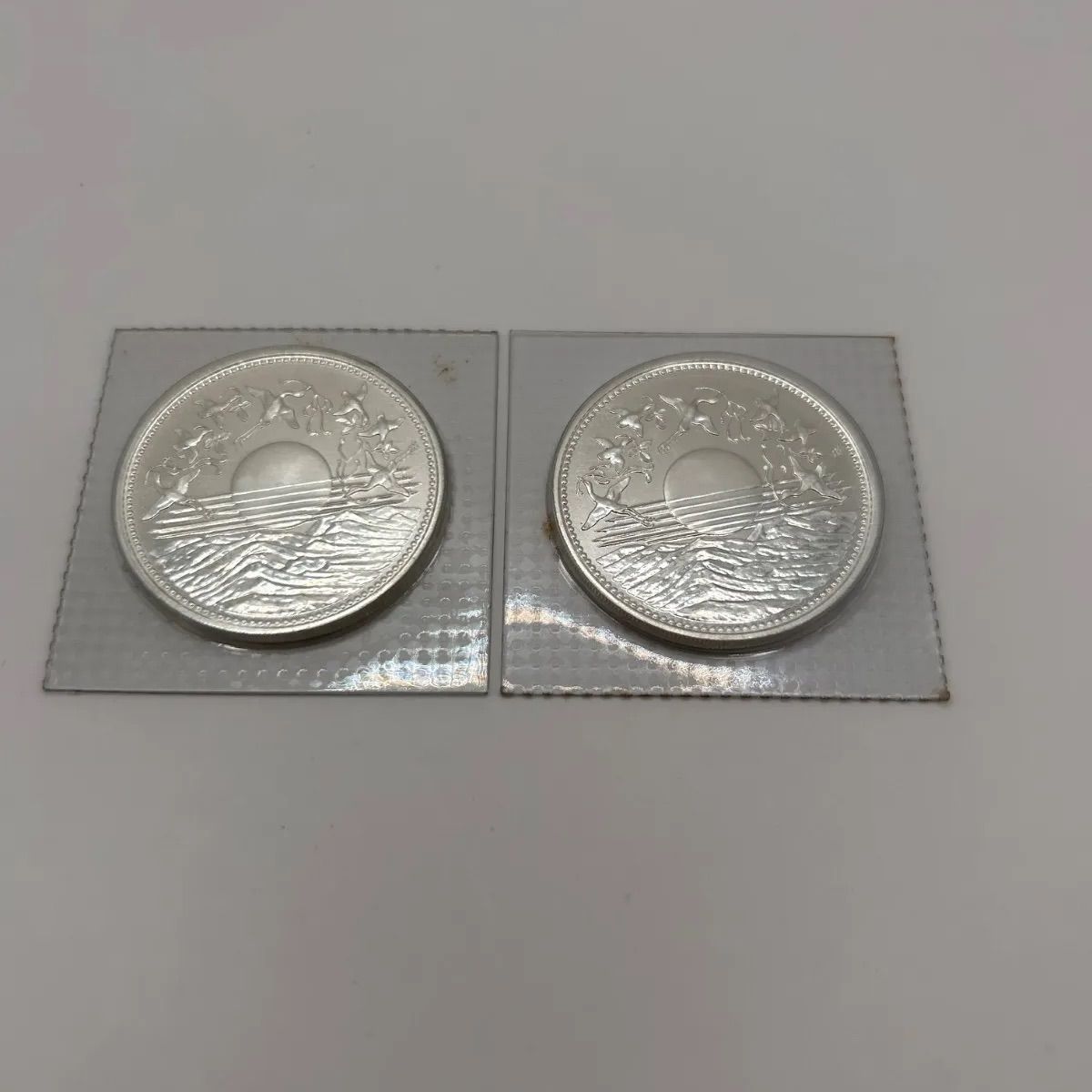 天皇陛下在位60年記念１万円プルーフ銀貨　ブリスターパック 昭和天皇御在位60年記念 1万円銀貨 (昭和61年銘) ブリスター