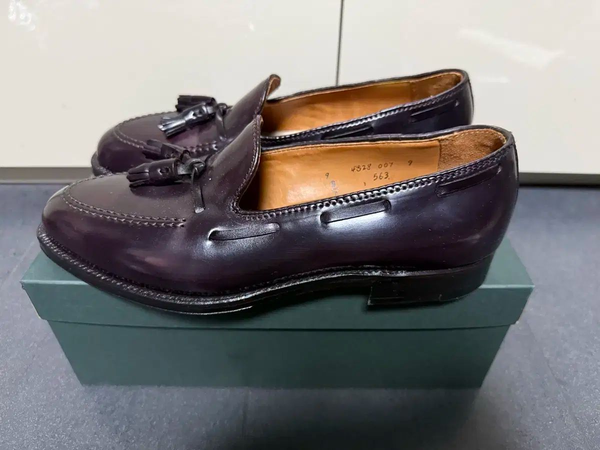 タッセルローファー ♥