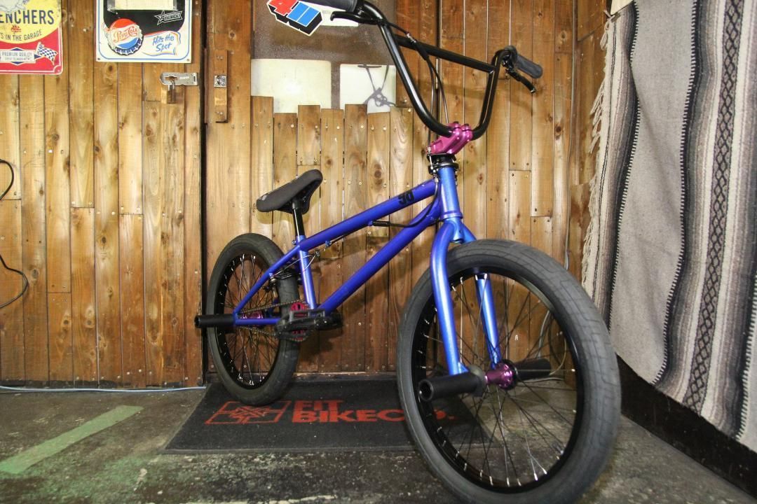 BMX ストリート Colony Premise BLUE PINK ジャイロ＋４ペグ 即決 送料