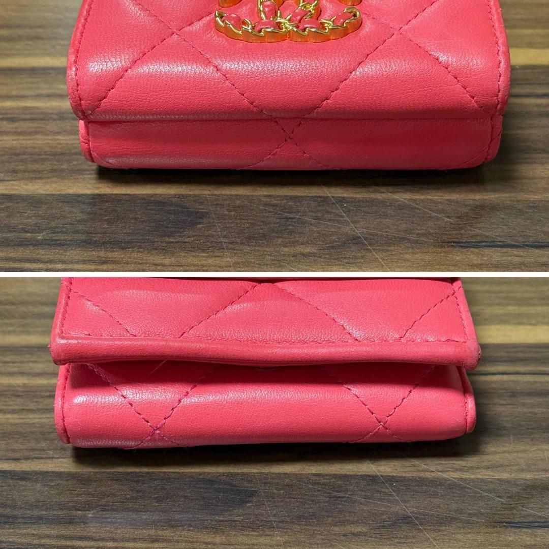 ⭐️美品 シールあり⭐️CHANEL 19 三つ折り 財布 マトラッセ