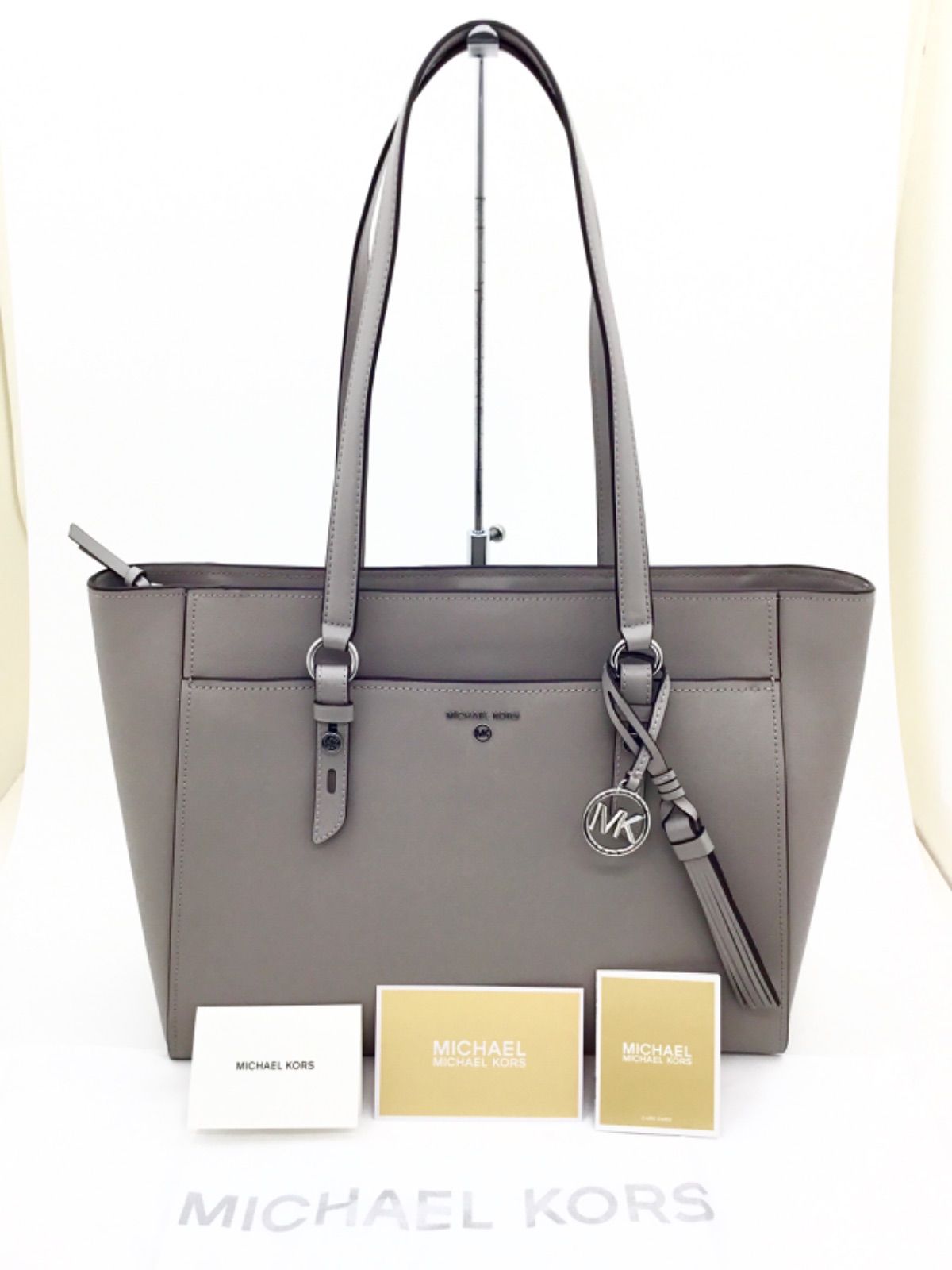 中古美品】マイケルコース Michael Kors SULLIVAN トップジップ マルチファンクショントート ラージ パールグレー バッグ  レディース ブランドバッグ 通勤 通学 A4対応 デイリー ビジネス - メルカリ