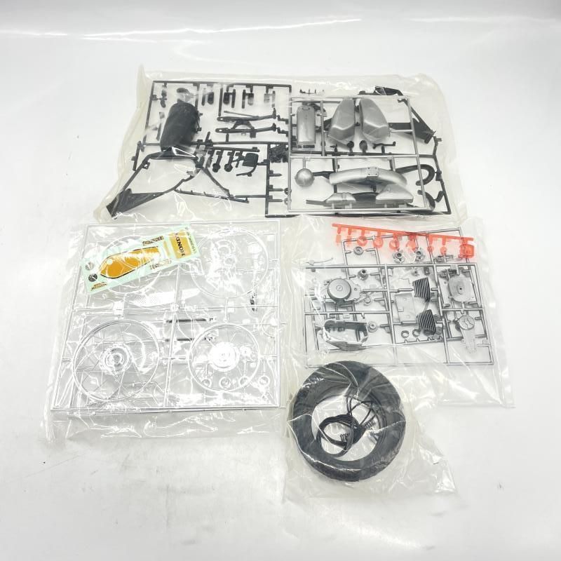 ナガノ 1/8 ホンダ エルシノア250cc キット ナガノ模型 プラモデル 1/8 ホンダ エルシノアMT250