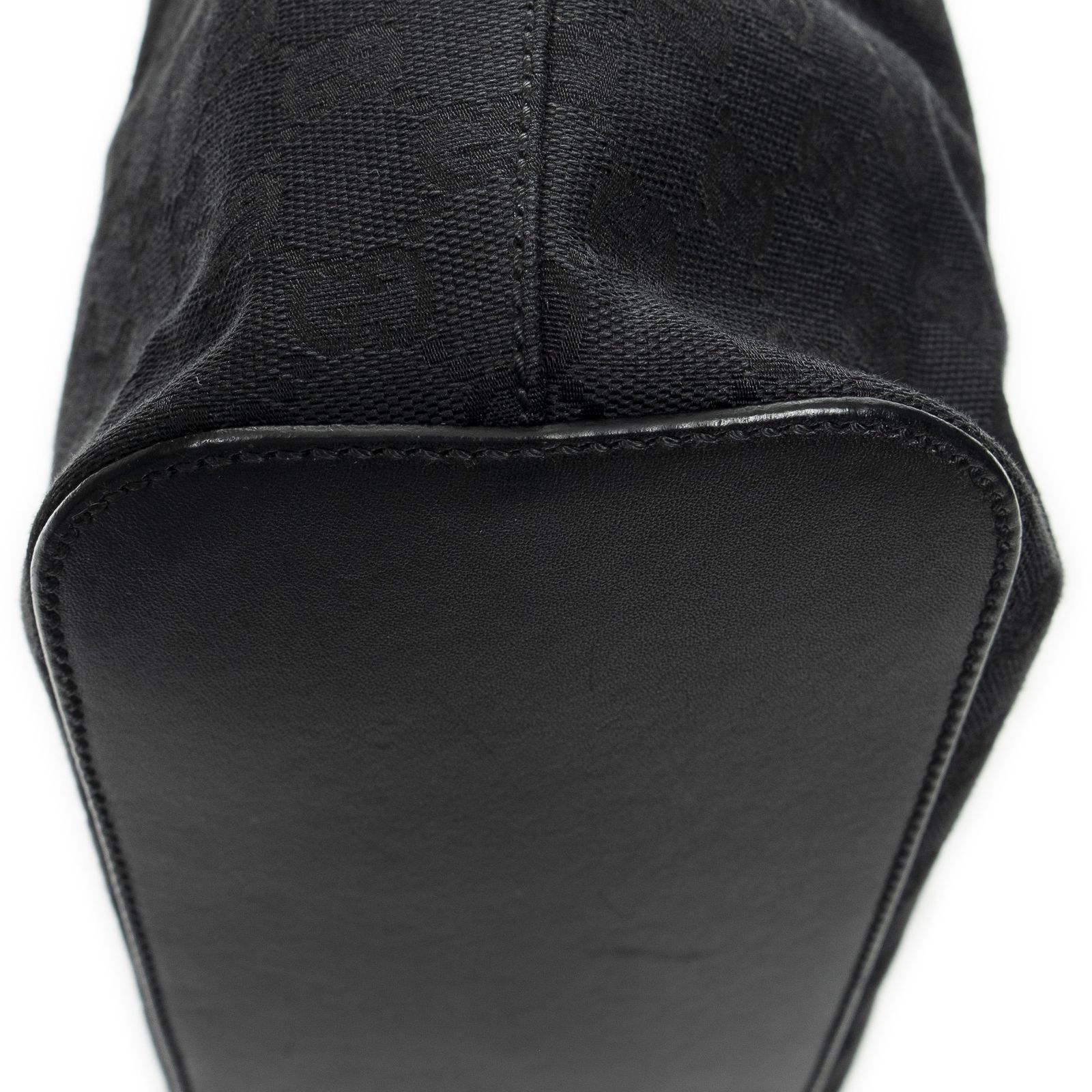 GUCCI グッチトールホーボー黒GGキャンバスA