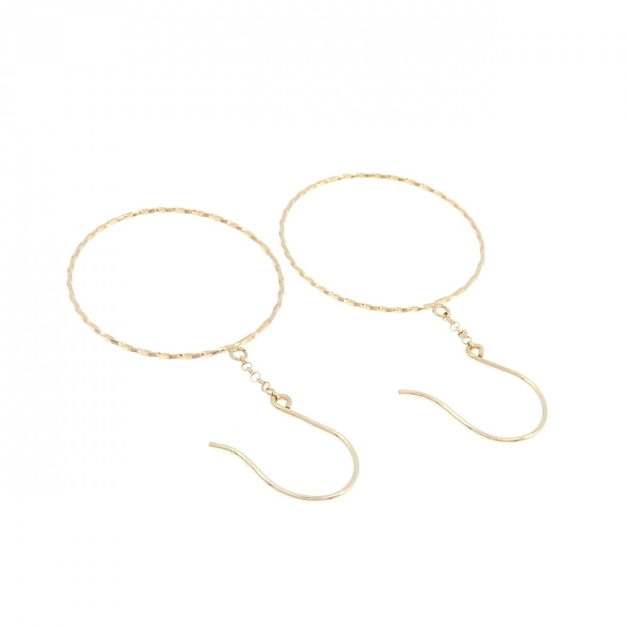 ピアス