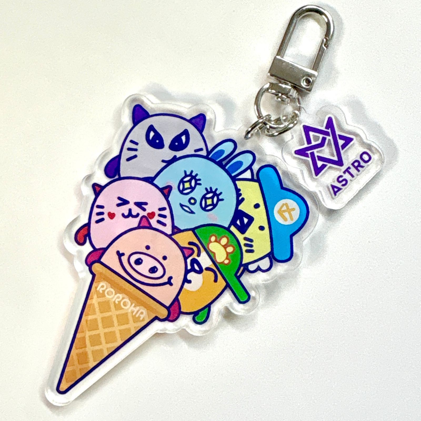 ASTRO ROROHA ロロハ アイスクリームアクリルキーホルダー