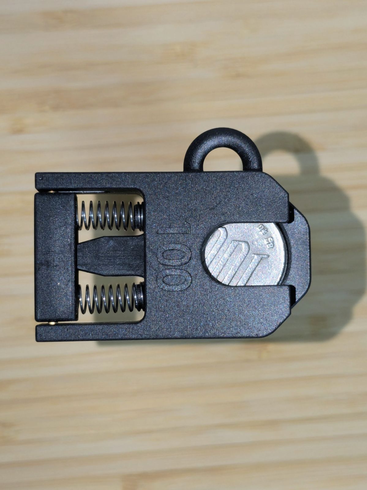 送料無料】100円玉専用 コインケース - メルカリ