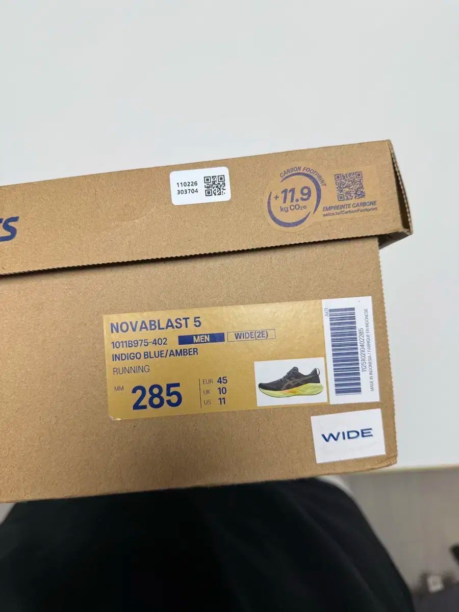 Asics アシックス ノバブラスト 5 インディゴ ブルー アンバー 2E 285