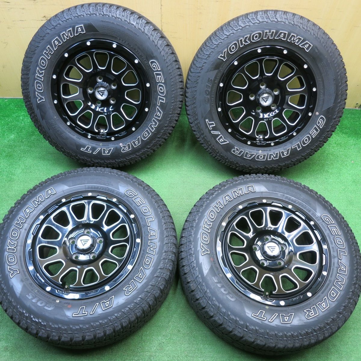キレイ DELTA FORCE OVAL CRIMSON 235|70R16 ヨコハマ ジオランダー A|T G015 ホワイトレター デルタフォース オーバル クリムソン PCD114.3|5H 5041807TNノ