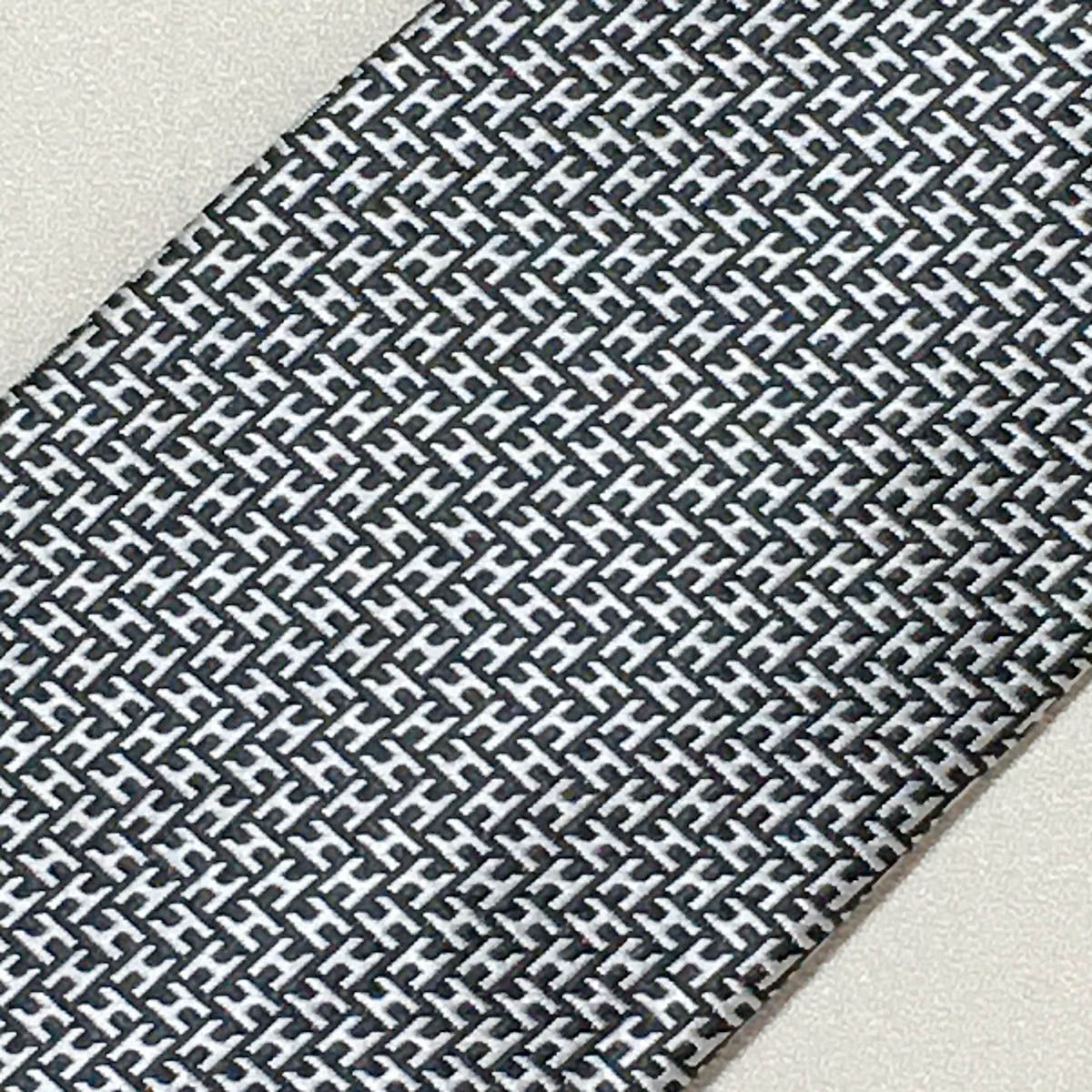 美品 エルメス HERMES ネクタイ シルク フランス製 ダークグレー系 HERMES エルメス ネクタイ TIE メンズ フランス製 シルク H柄