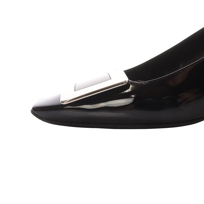 ロジェヴィヴィエ ROGER VIVIER ベルヴィヴィエ エナメル
