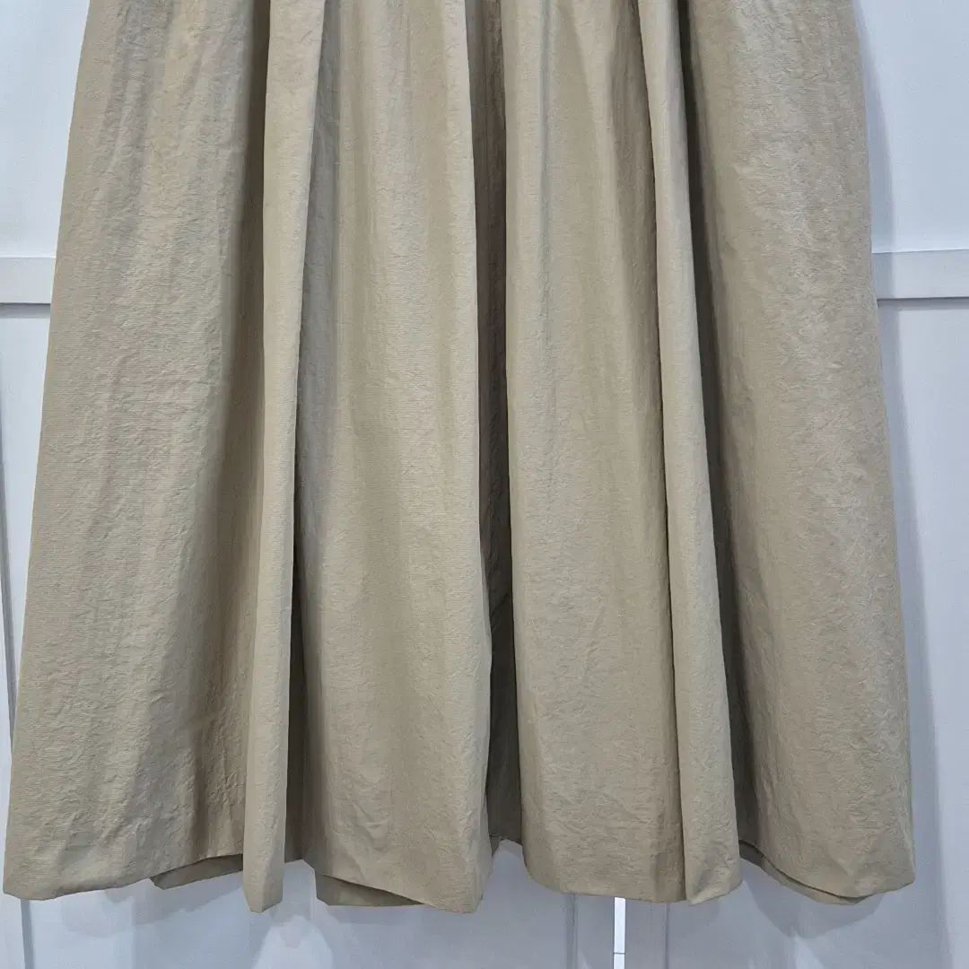 BERENICE ピンタック シャーリング スカート GULLKHAN_COM