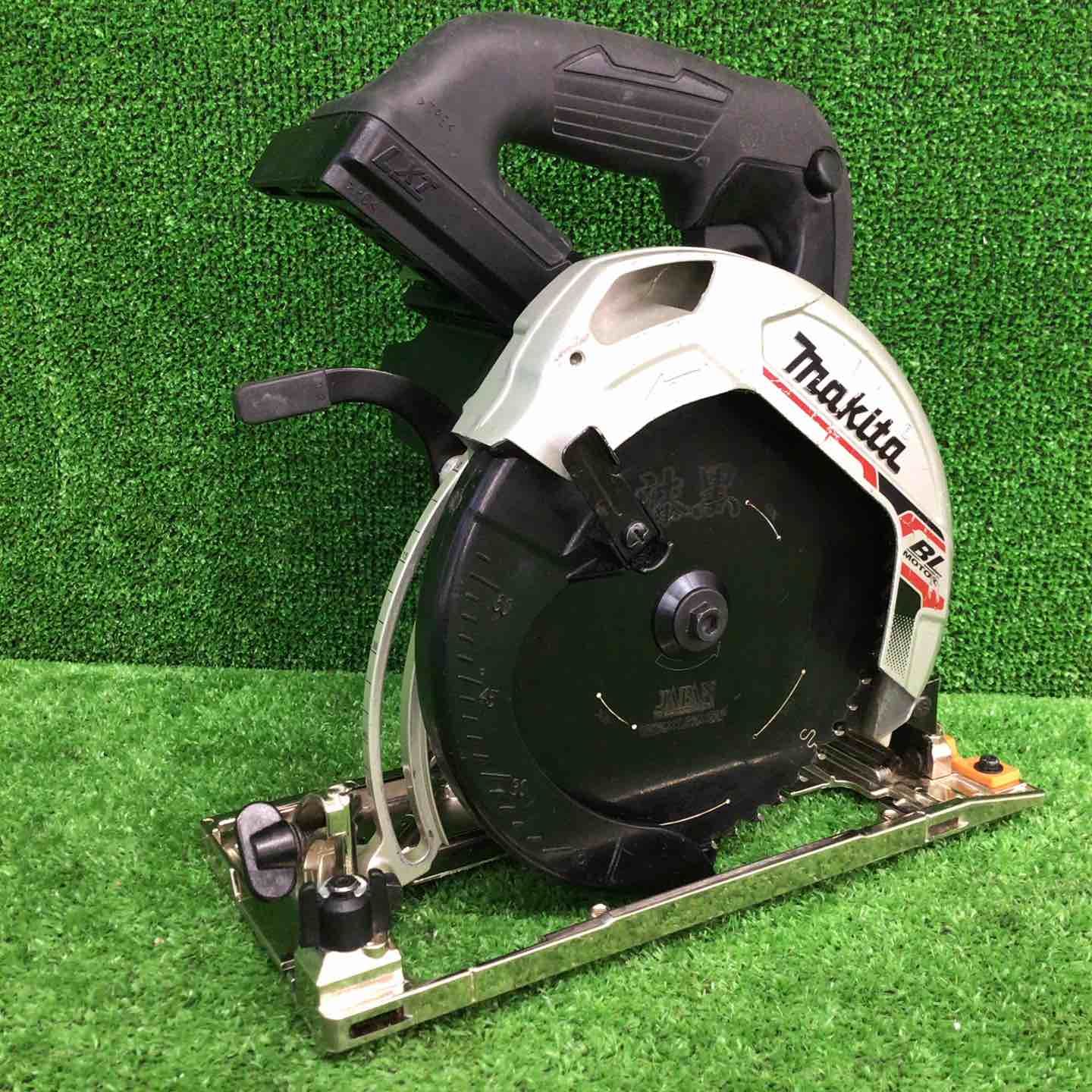 Makita - マキタ　丸のこ　HS631DZS 中古美品 中古・使用感低め！】 マキタ makita 18V コードレス丸のこ