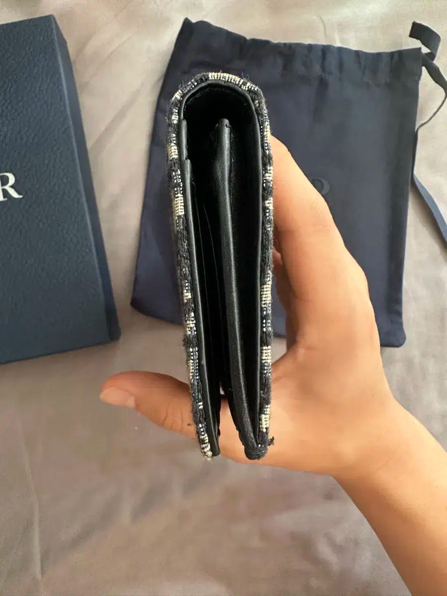 ほぼ新品 Dior(ディオール) オブリーク バーティカル 長財布